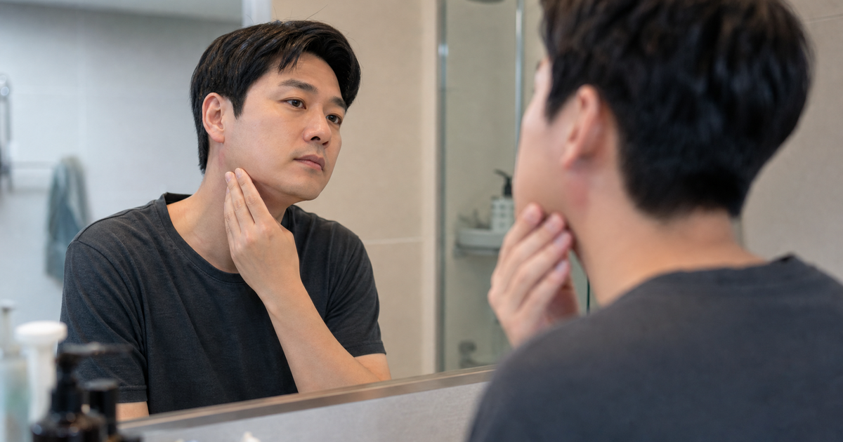 남자 건조 면도 턱라인 보습 기준: 당김 줄이는 면도 전후 체크