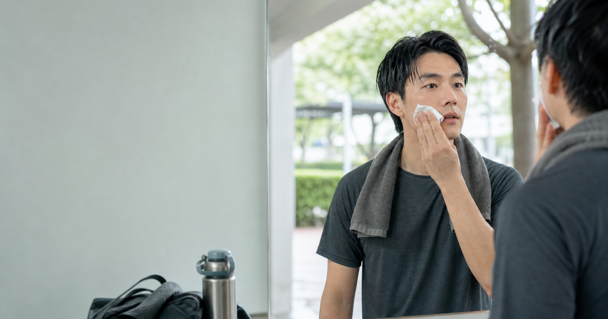 남자 운동 후 선크림 재도포 기준: 땀 닦은 뒤 자외선 차단 다시 맞추는 법 스킨케어 가이드 살펴볼 점 루틴 요약 이미지