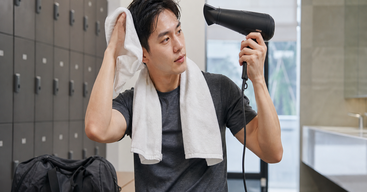 남자 헬스장 샤워 후 두피 건조 기준: 냄새·가려움 줄이는 드라이 루틴 두피·헤어케어 살펴볼 점 루틴 요약 이미지